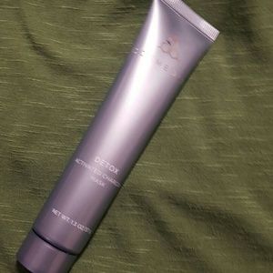 Cosmedix detox activated charcoal mask